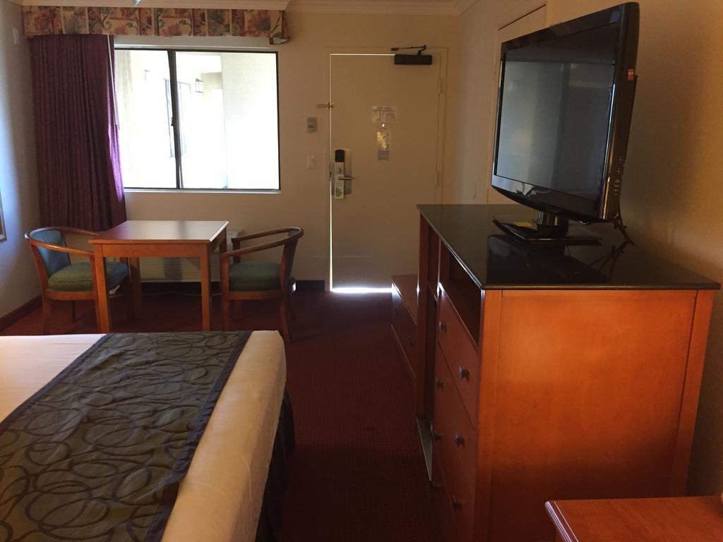 Chula Vista Inn Екстер'єр фото
